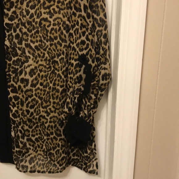 Women’s blouse - Picture 3 of 6